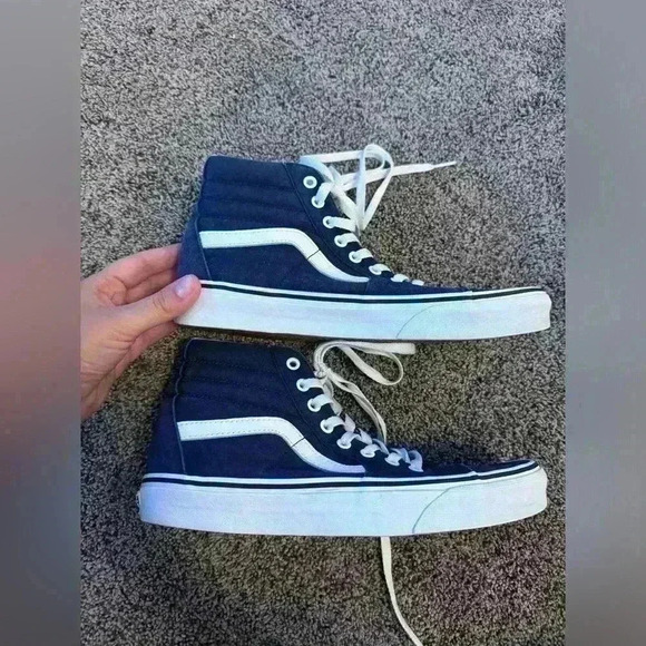 Vans Shoes - VANS, women’s size 9, men’s 7.5, unisex, Sk8-hi, good used condition, navy blue